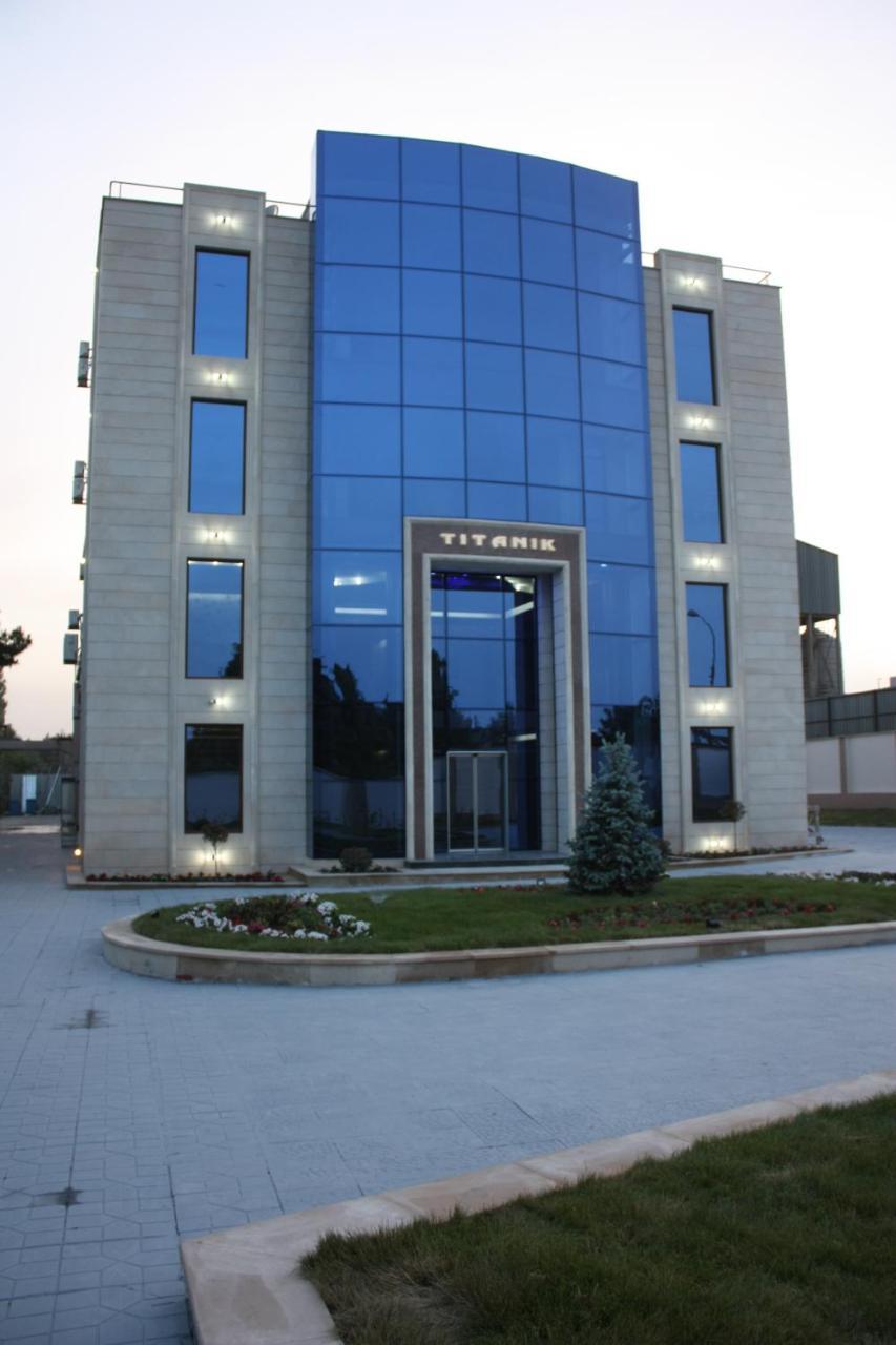 Titanik Hotel Baku Exterior photo